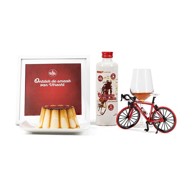 Rondje Utrecht Vuelta 2022 limited edition fles creme caramel likorette Fijn-Proeverij Rondje Nederland Rondje Den Bosch Rondje Amersfoort