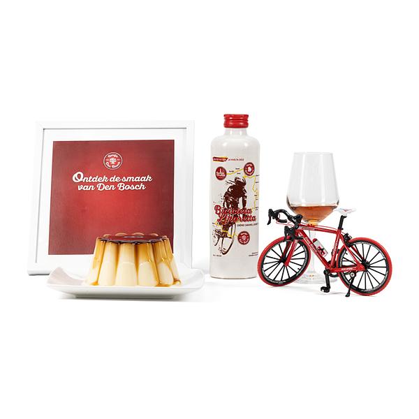 Rondje Den Bosch Vuelta 2022 limited edition fles creme caramel likorette Fijn-Proeverij Rondje Nederland Rondje Den Bosch Rondje Utrecht Rondje Amersfoort