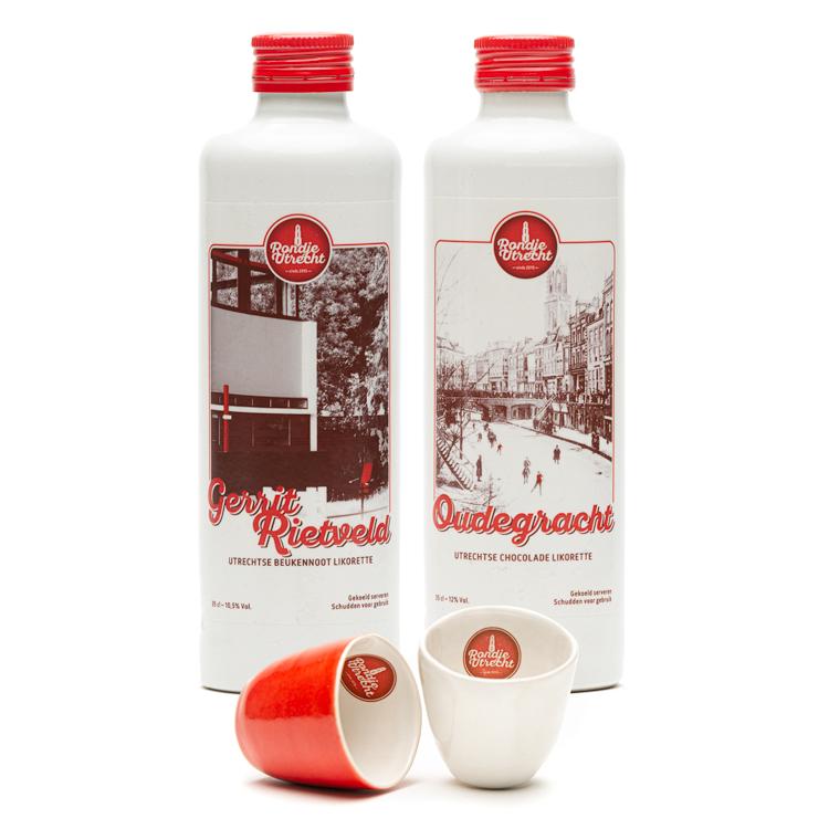 Rondje Utrecht likorette likeur + likeurglaasjes Vrolijke Noot hazelnoot & De Zes Vaatjes crème Brulée